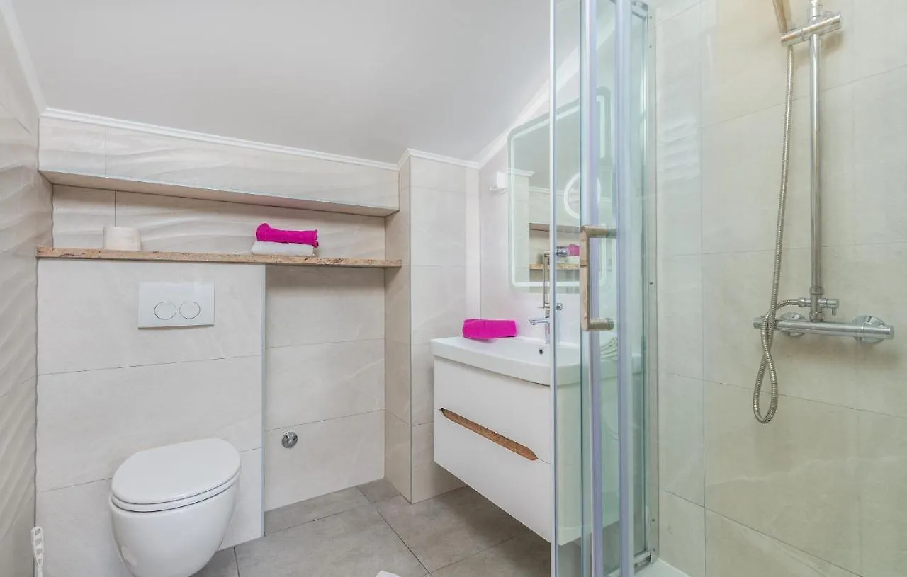 Apartments Vila Dk 말린스카